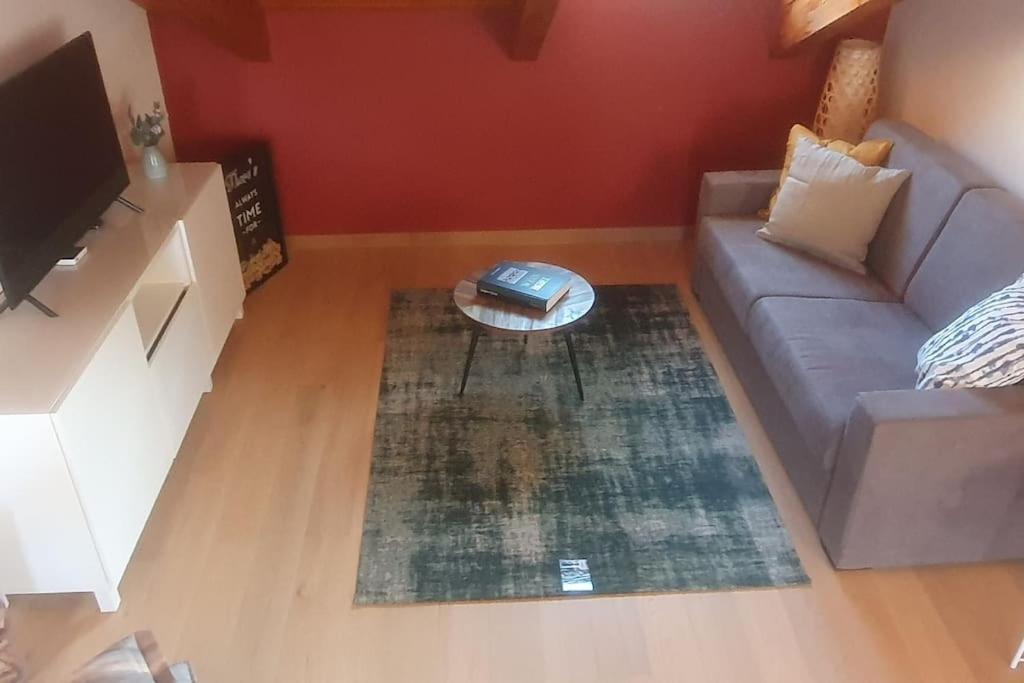 Charming 2.5Room Flat In Center Of Monforte dʼAlba Extérieur photo