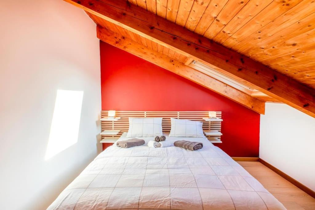 Charming 2.5Room Flat In Center Of Monforte dʼAlba Extérieur photo