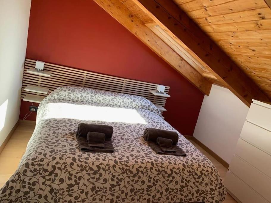 Charming 2.5Room Flat In Center Of Monforte dʼAlba Extérieur photo